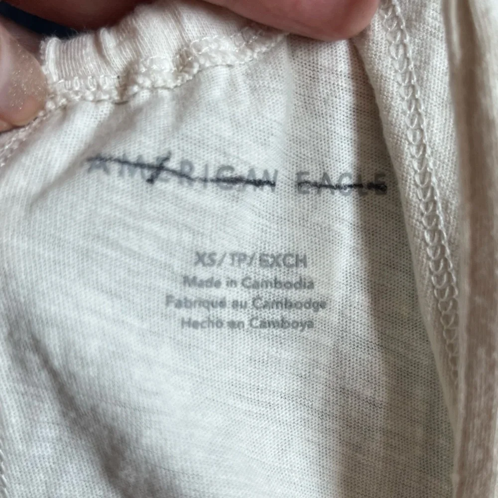 American Eagle Sleeveless Keyhole Chic Tank Top Womens Beige Size XS